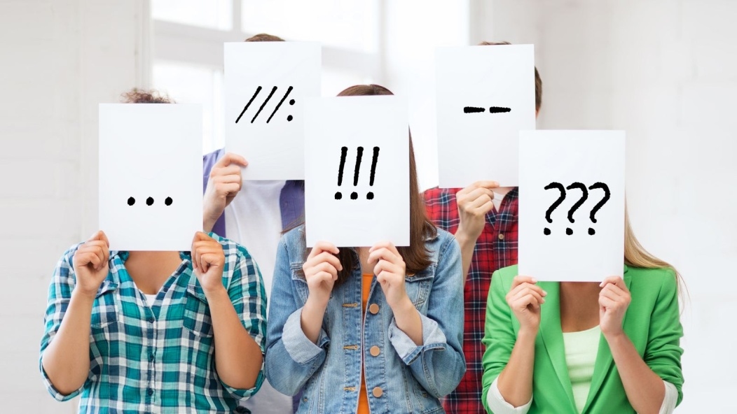 لماذا يتجنب الرجال استخدام علامات التعجب في لغة الكتابة؟ دراسة تكشف الأسباب