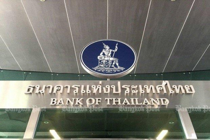 Thai household debt drops to 5-year low as new loans shrink