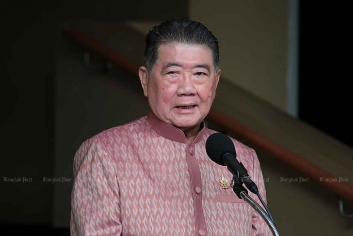 Phumtham 'signed sub deal' before leaving post