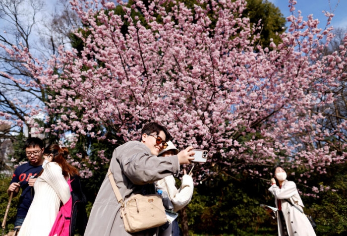 Japan braces for more quakes, authorities dismiss doomsday hype