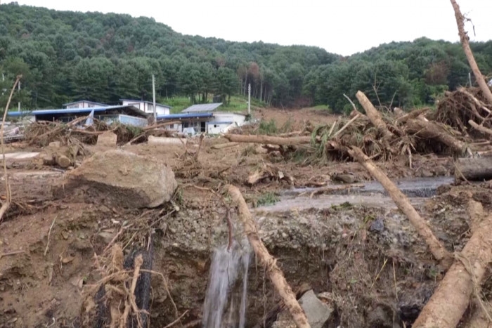 Deadly landslides claim mounting toll after heavy rain in South Korea
