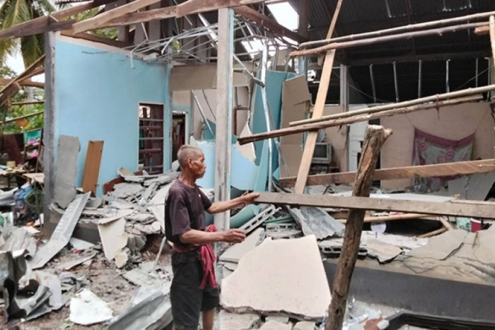 14 Thai civilians dead, 2,000 Cambodians flee homes