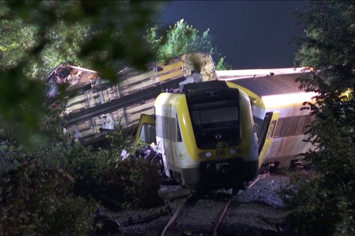 Train crash in Germany leaves three dead