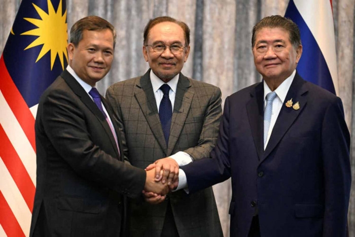 Thai army condemns Cambodia for breaking ceasefire agreement