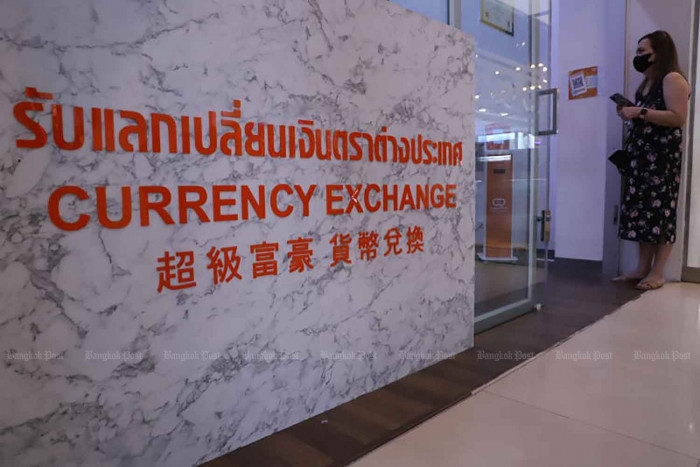 Research houses anticipate baht to weaken this week