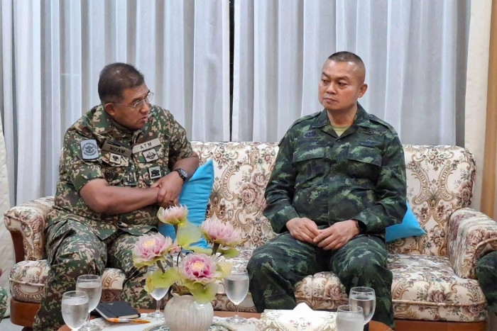 Thai army defends handling of Cambodian prisoners