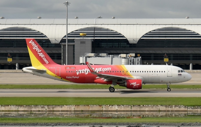 VietJet to hire at least 5,000 new Thai staff