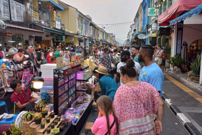 Phuket governor backs call for special status