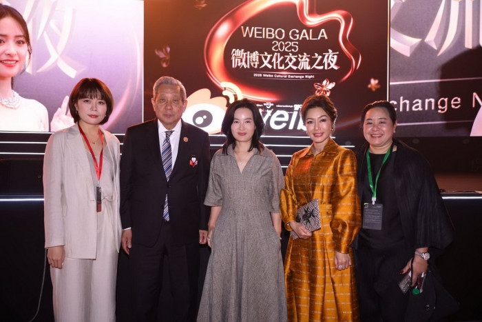 Asian stars dazzle at Weibo night in Bangkok