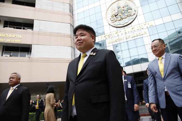 AI training at core of minister's 5 policies