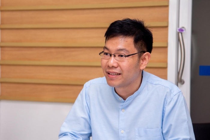 Scholar backs tighter curbs on temples