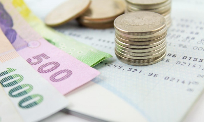 Pundits see further rate cuts this year