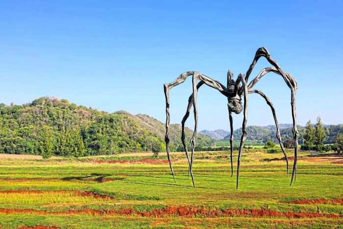 Say goodbye to Maman at Khao Yai Art Forest