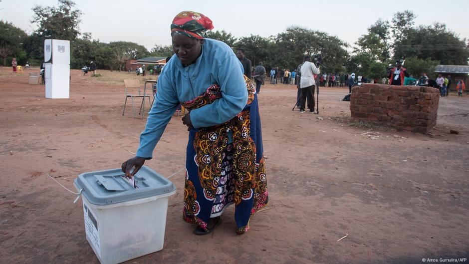 Why Malawi presidential hopefuls pick female running mates – DW – 08/11/2025