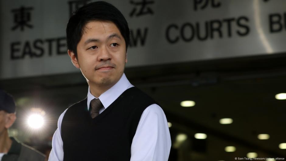 Australia grants asylum to pro-democracy Hong Kong activist – DW – 08/17/2025