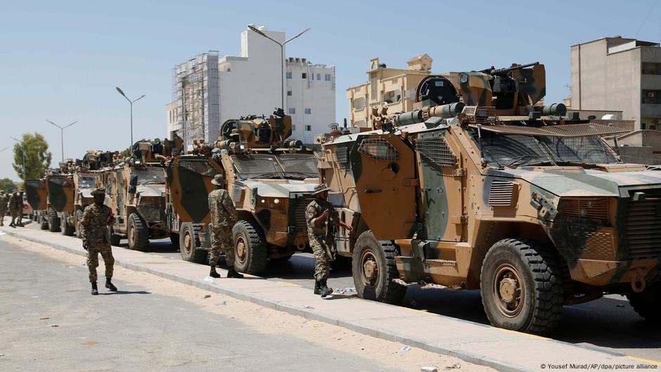 ليبيا - نواب يقترحون تشكيل حكومة مصغرة لفترة مؤقتة – DW – 2025/5/22