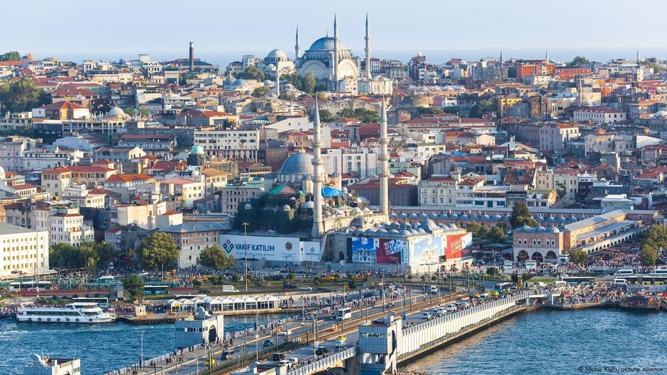 Ukraine updates: Third round of talks to begin in Istanbul – DW – 07/23/2025