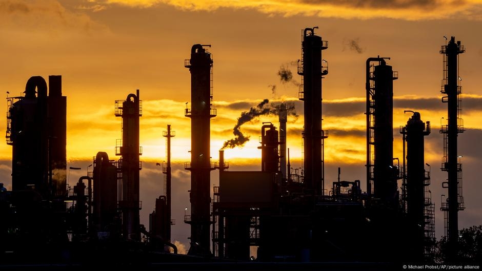 EU proposes 2040 climate target with carbon credit allowance – DW – 07/02/2025