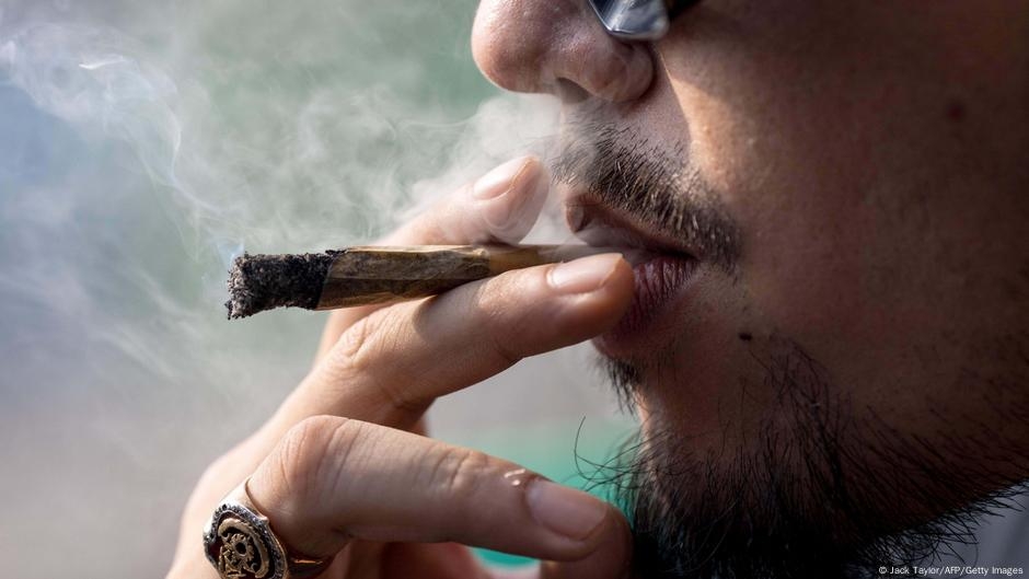 Thailand set to U-turn on recreational cannabis use  – DW – 05/29/2025