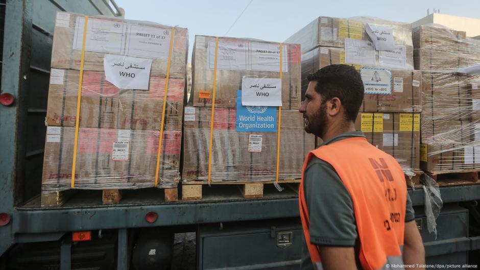منظمة الصحة توصل أولى شحناتها الطبية إلى غزة منذ أربعة أشهر – DW – 2025/6/26