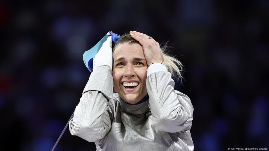 Ukraine's Olga Kharlan worries for fencing's Olympic future – DW – 07/17/2025