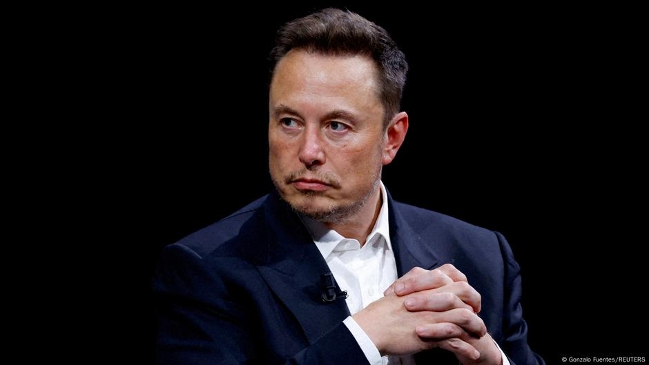 Tesla awards Musk $29 billion in bid to keep him as CEO – DW – 08/04/2025