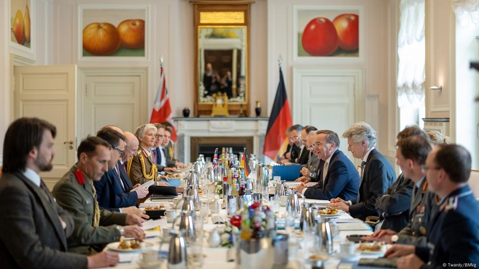 Germany, UK to jointly develop long-range missiles – DW – 05/16/2025
