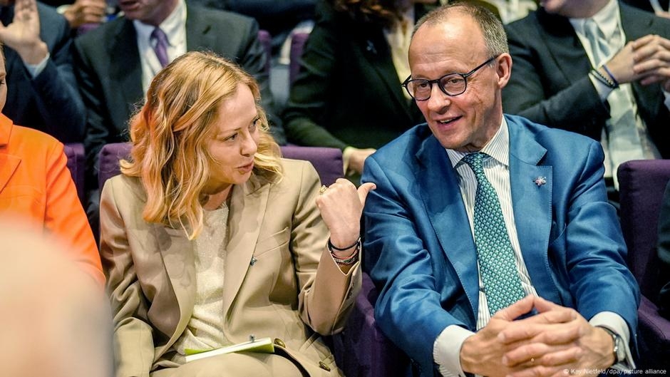Germany updates: Chancellor Merz meets Italy's Meloni – DW – 05/17/2025