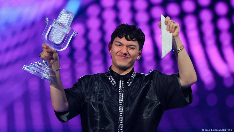 Austria triumphs at ESC with pop-opera hybrid 'Wasted Love' – DW – 05/18/2025