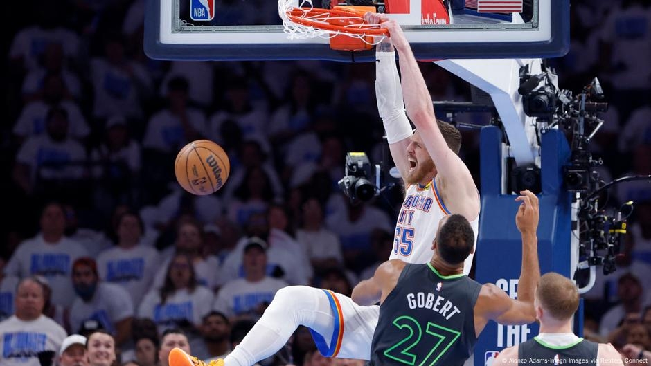 Hartenstein vying to become second German to win NBA title – DW – 05/21/2025