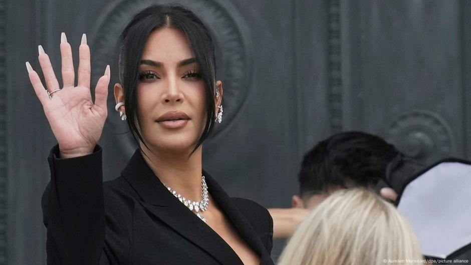 Kim Kardashian's robbers found guilty in Paris court – DW – 05/24/2025