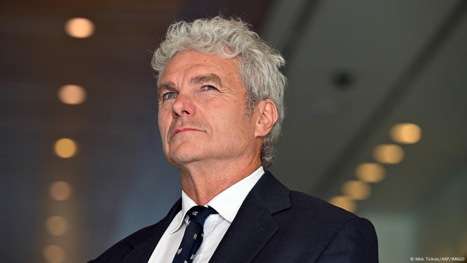 Australian whistleblower loses appeal to reduce prison term – DW – 05/28/2025