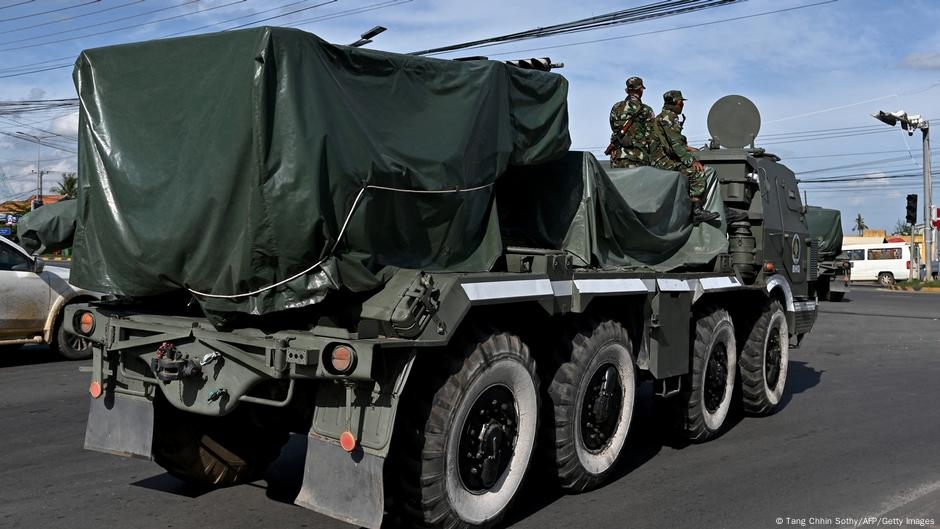 Cambodian soldier killed in clash with Thai army – DW – 05/28/2025