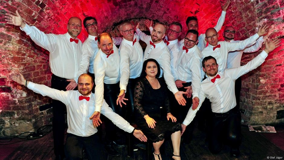 Bach's St. John Passion in queer and Arabian versions – DW – 06/11/2025