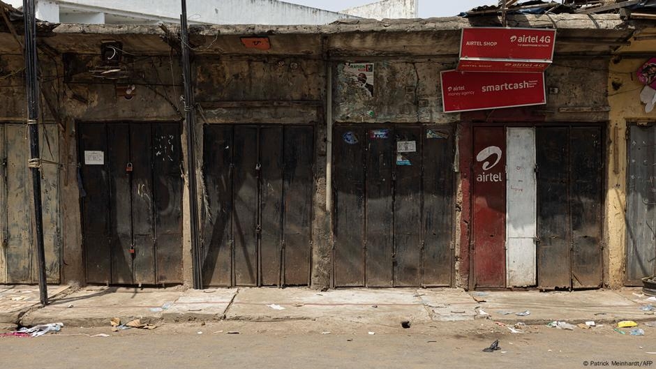 The real cost of Nigeria's sit-at-home protests – DW – 06/03/2025