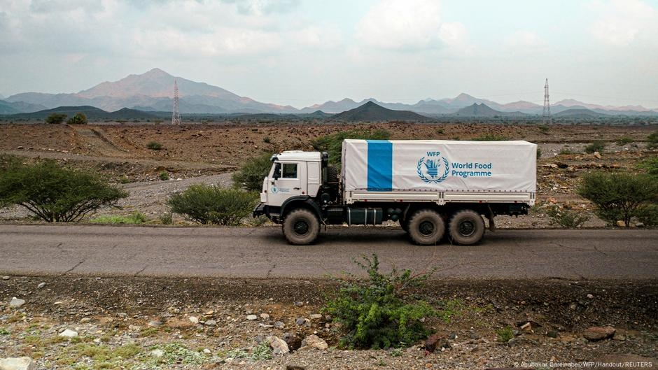 Sudan: 5 killed in attack on aid convoy, UN says – DW – 06/03/2025