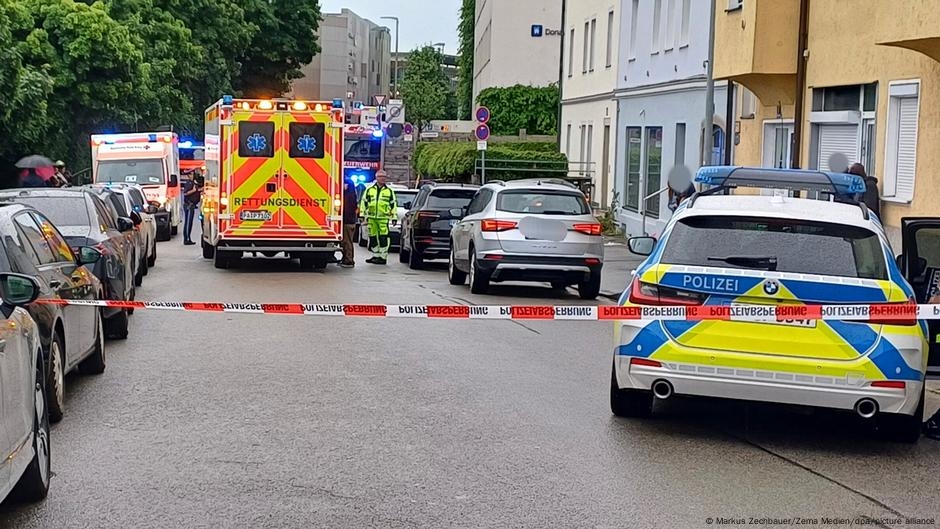 Passau ramming suspect charged with attempted manslaughter – DW – 06/08/2025