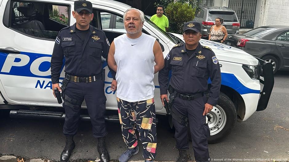 El Salvador: Bukele critic arrested for money laundering – DW – 06/08/2025