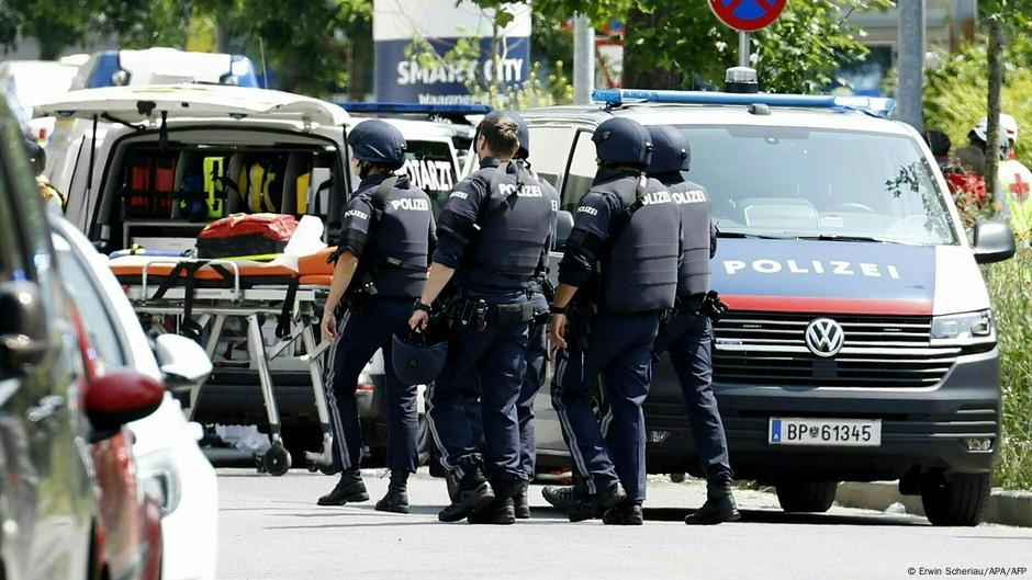 Austria: Several killed in Graz school shooting – DW – 06/10/2025