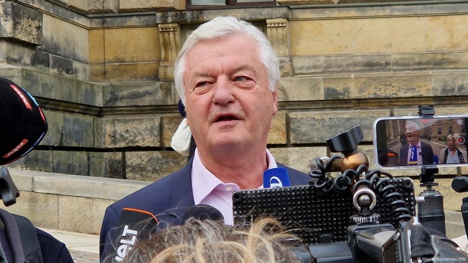 Germany: Court to rule on press freedom for banned magazine – DW – 06/10/2025