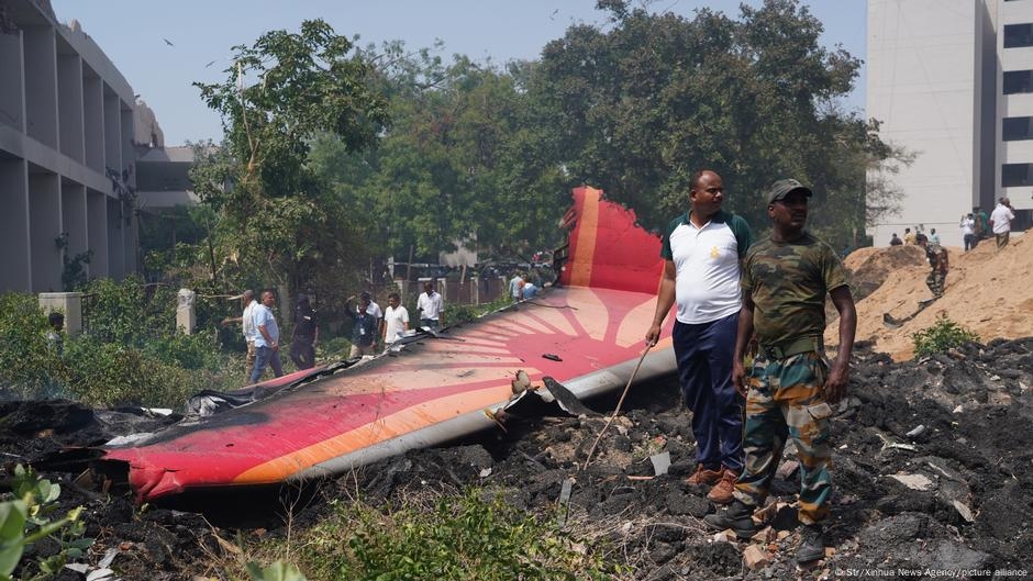 What caused the Air India crash? – DW – 06/12/2025