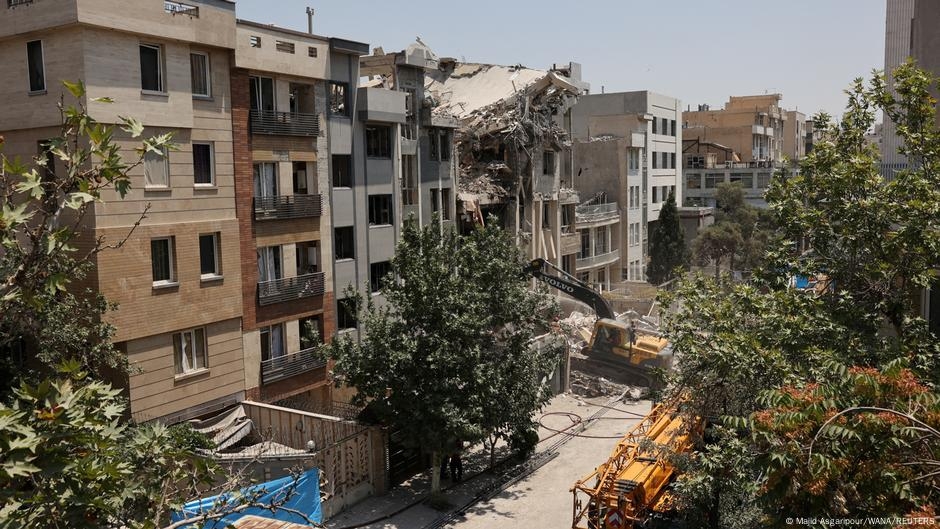 Iran: Death toll from Israeli overnight strikes rises to 78 – DW – 06/14/2025