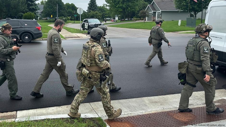 US police arrest suspected shooter of Minnesota lawmakers – DW – 06/16/2025