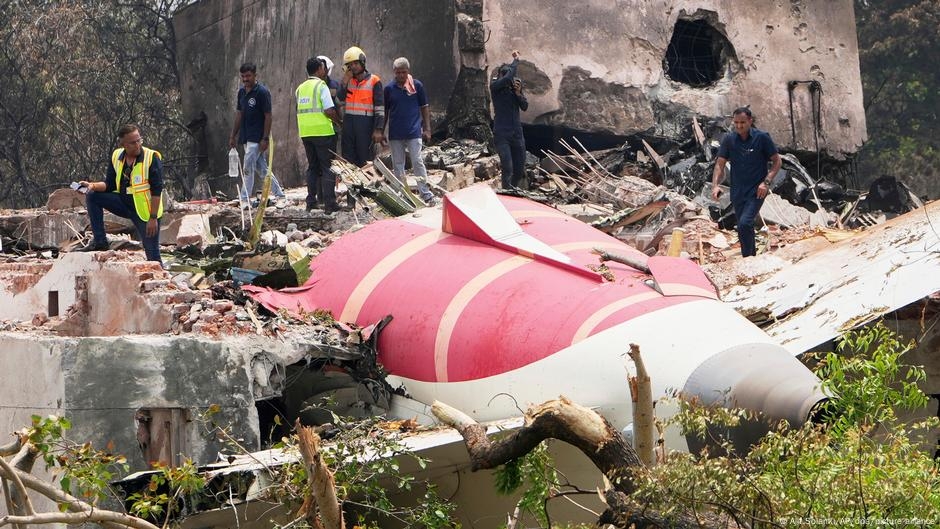 Air India marred by flight disruptions in crash aftermath – DW – 06/18/2025