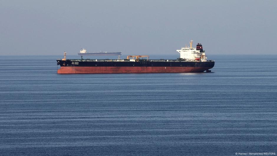 Why the Strait of Hormuz is critical to global oil supplies – DW – 06/17/2025