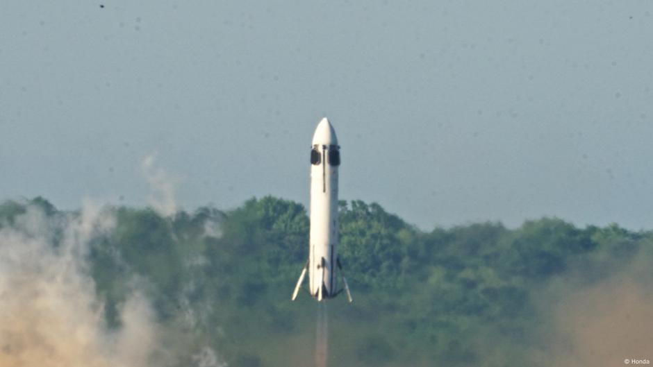 Honda pulls off surprise reusable rocket test launch – DW – 06/18/2025