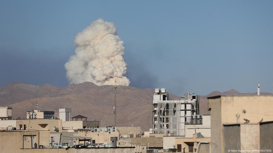 مشاركة أمريكا في نزاع إيران وإسرائيل- ترامب سيقرر في أسبوعين – DW – 2025/6/19