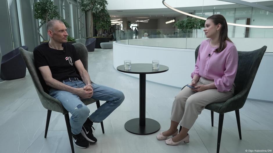 Belarus: Tsikhanouski says his release gives people hope – DW – 06/26/2025