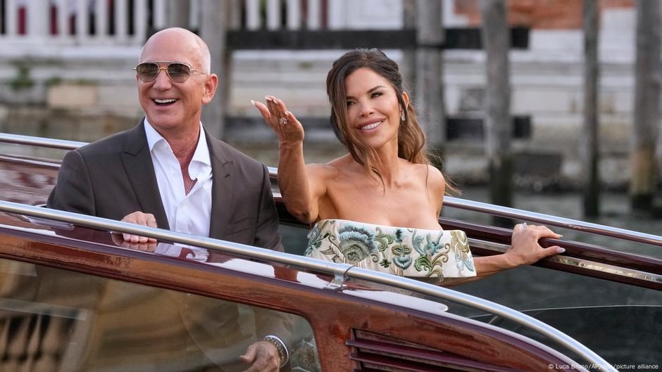 Jeff Bezos and Lauren Sanchez marry in Venice – DW – 06/27/2025