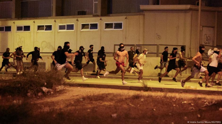 Fact check: Misinformation fuels anti-migrant riots in Spain – DW – 07/18/2025